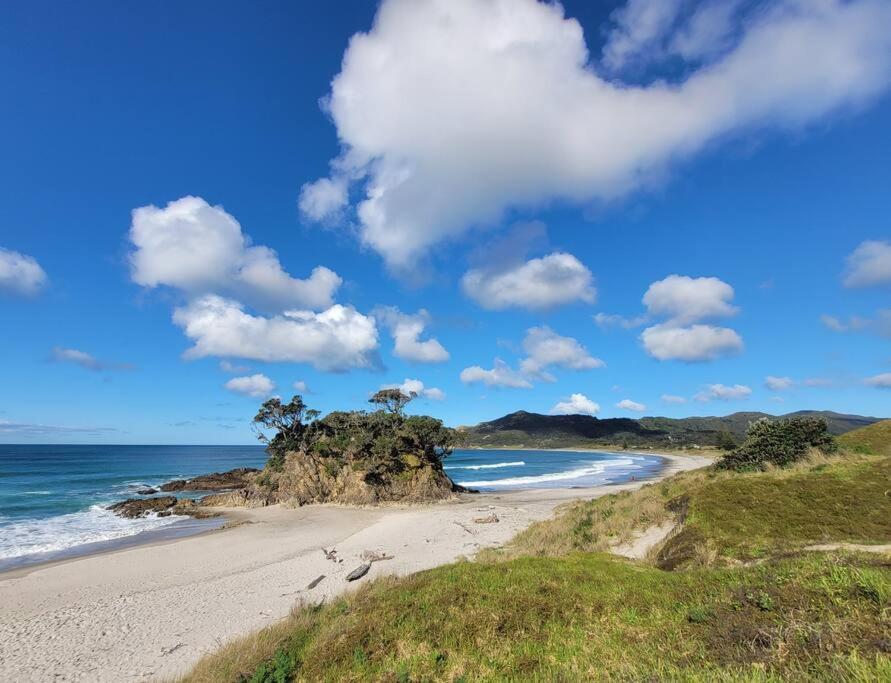 Xspot Medlands Beach House - Ocean Views - Short Stroll To The Beach Экстерьер фото